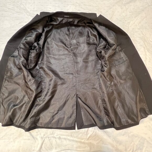 H&M Mens Slim Fit Black Blazer Size 42R 2-Button Closure Notch Lapel Career - Picture 9 of 16